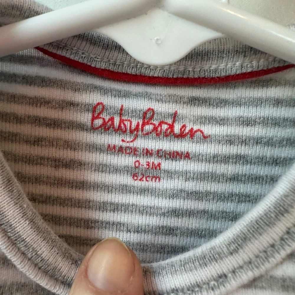 Baby Boden Gray and White Striped Onesie (Size 0-3 Months)